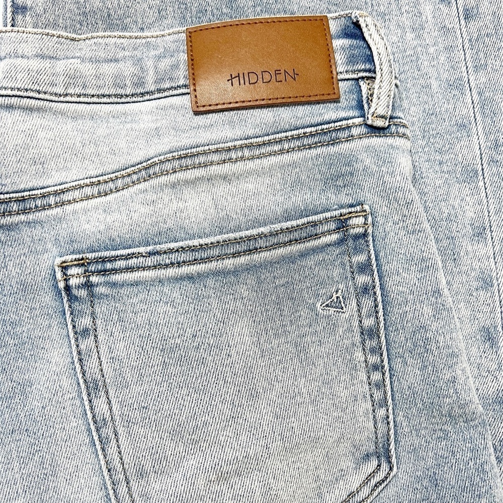Hidden Los Angeles Womens Light Wash Knee Distressed Dad Logan Jean Size 31 - Picture 8 of 10